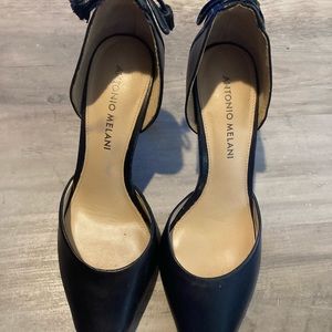 Antonio Melani pumps